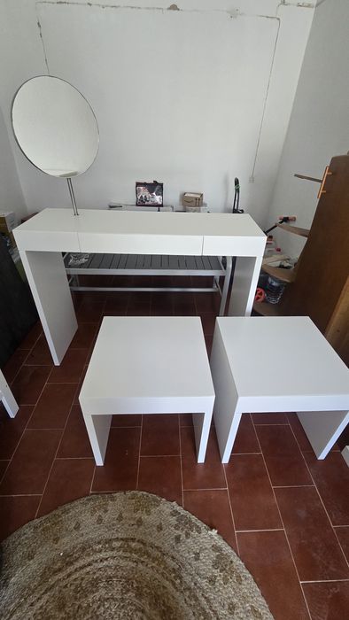 Conjunto de consola + espelho + 2 mesas de cabeceira
