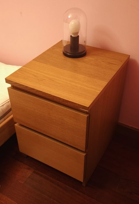 Mesa de cabeceira IKEA
