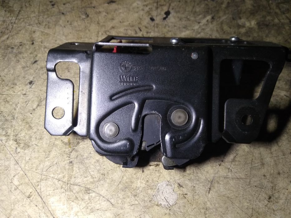 Zamek klapy bagażnika BMW E46 kombi Lift oryginał komplet