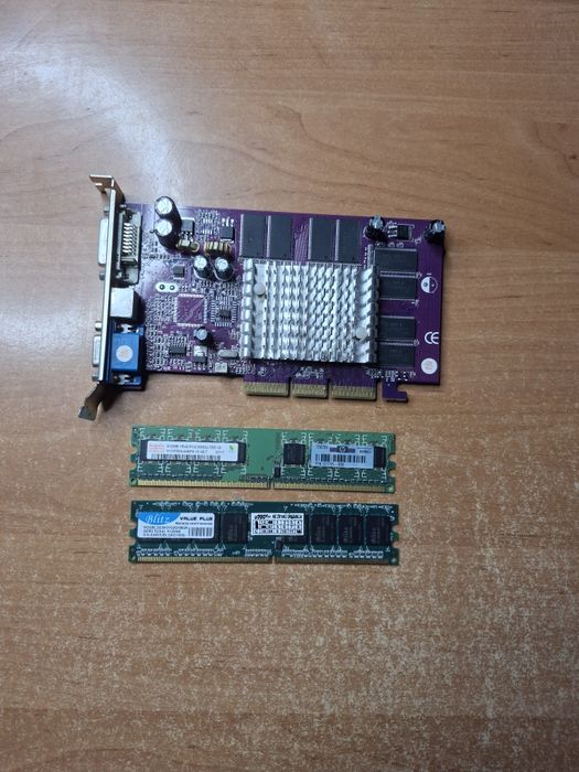 Zestaw  karta graficzna I pamięc RAM DDR2