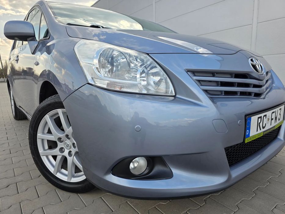 Toyota Verso Stan perfekcyjny,oryginalny lakier,bezwypadkowy