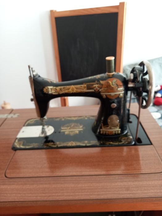 Maquina de costura