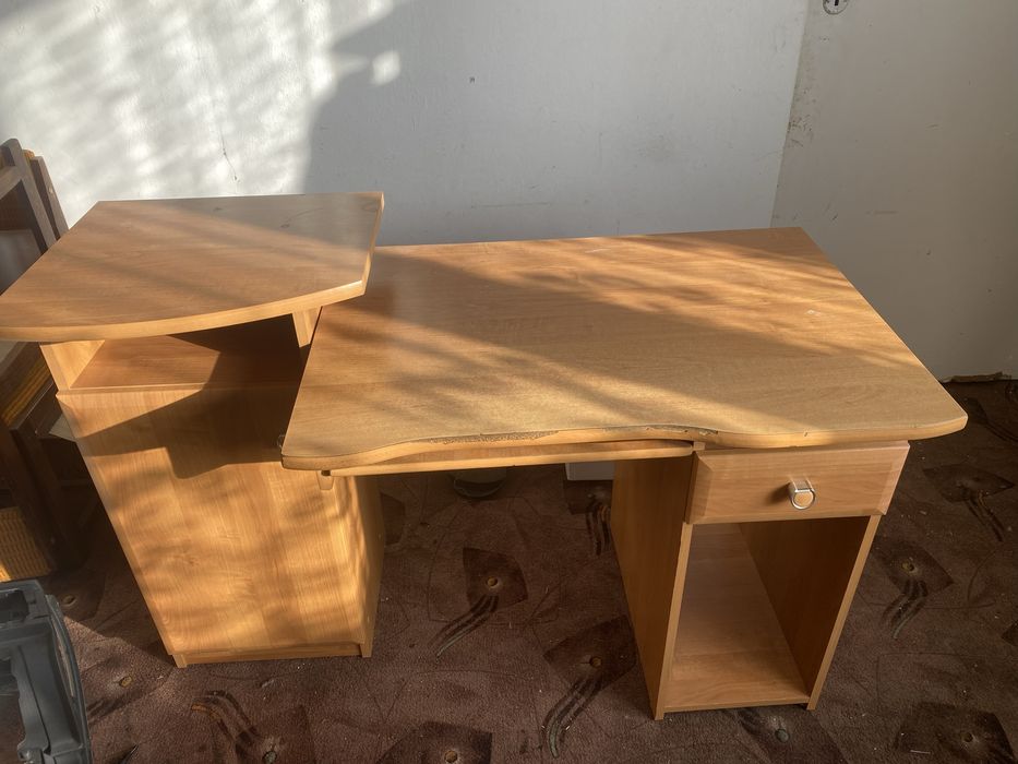 Biurko biurowe  pod komputer