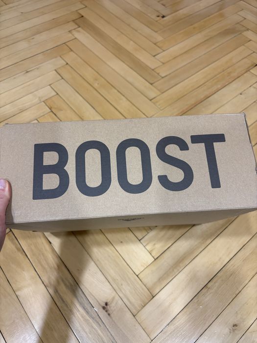 Кросівки Adidas Yeezy QNTM