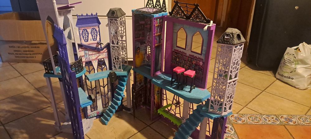 Domek Monster High