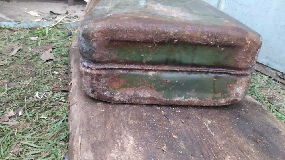 Канистра бензин металлическая 20 л