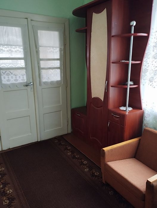 Продам. Будинок в центрі Олешника