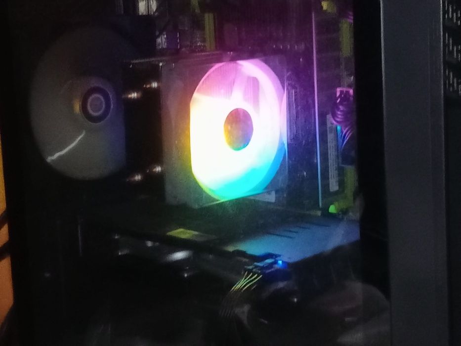 Vendo computador está novo mesmo