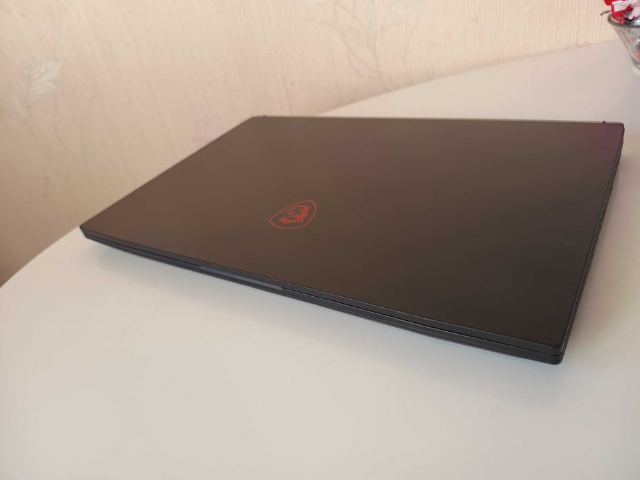 MSI GF75 Thin 10CS i5-10300H 8G nVIDIA GTX1650Ti 4Gb SSD512Gb HDD1Tb
