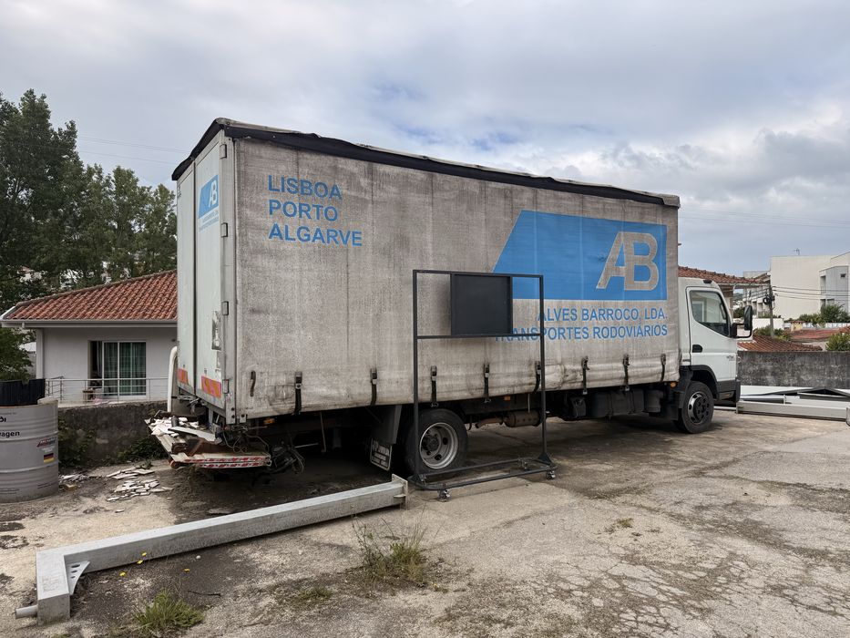 Mitsubishi Fuso 7C18 de 2013