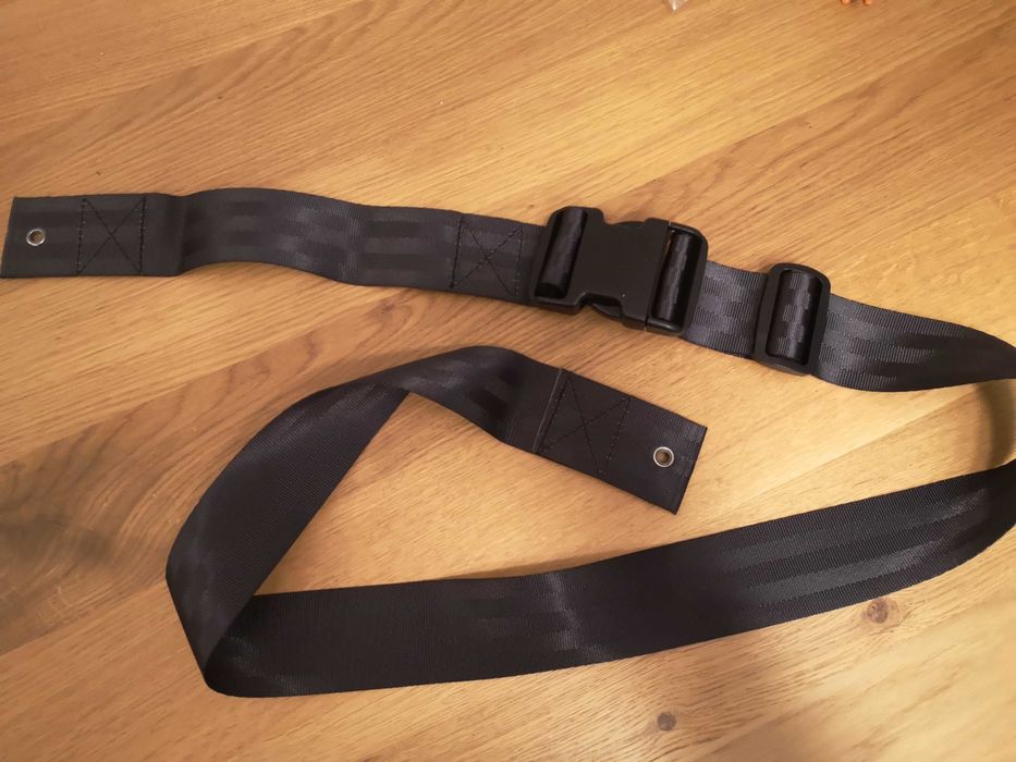 Pas biodrowy bezpieczeństwa do wózka inwalidzkiego