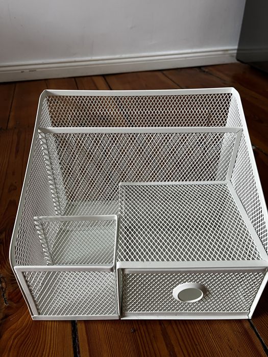 Organizer na biurko Ikea, bialy 20x25 cm