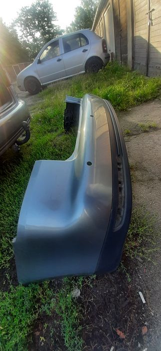 Zderzak tył touran lift pdc