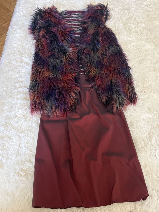 Kamizelka futrzana i spodnica