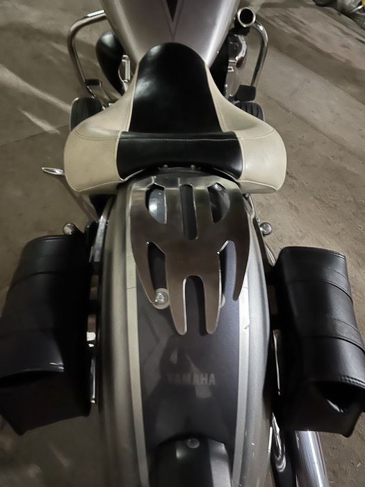 V.STAR 1300 Midnightstar