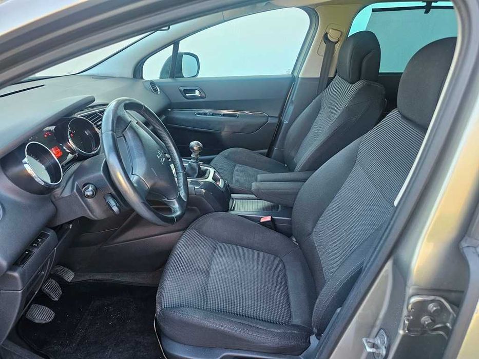 Peugeot 5008 1.6Hdi 7 Lugares 110Cv 04/2010
