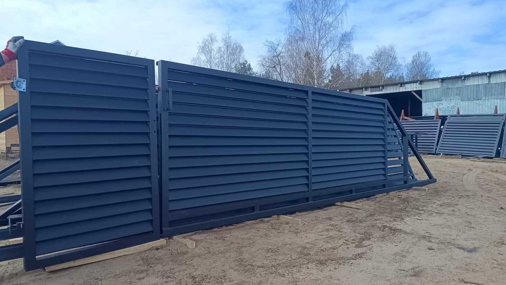 Sprzedam brama przesuwna w żaluzje możliwość transportu