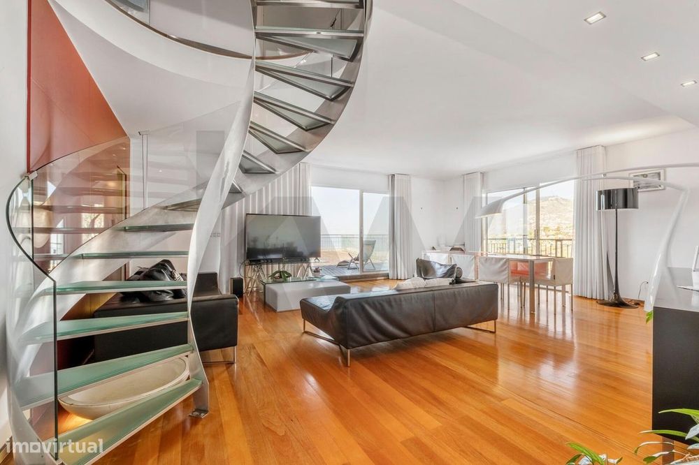 Penthouse de traça contemporânea | Vista Mar | Ilha da Madeira