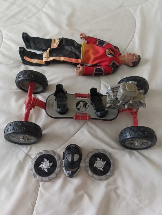 Action Man Skateboard - Brinquedo Criança