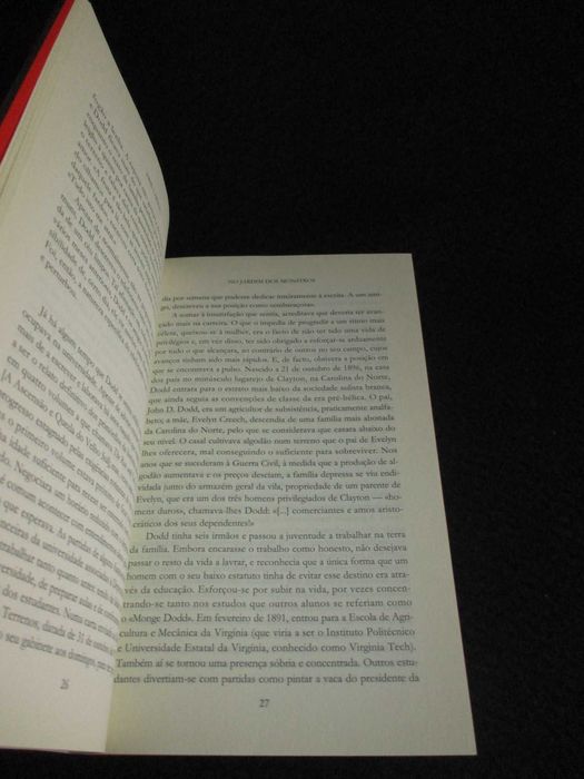 Livro No Jardim dos Monstros Erik Larson 1ª edição 2012