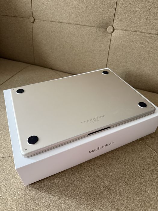 MacBook Air M2 13” / 16GB / 256GB / stan idealny / 100% baterii