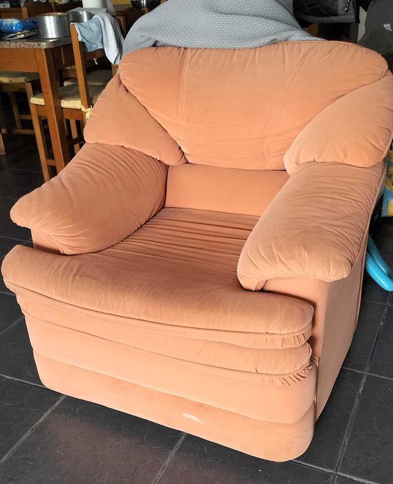 Sofa individual Bom estado