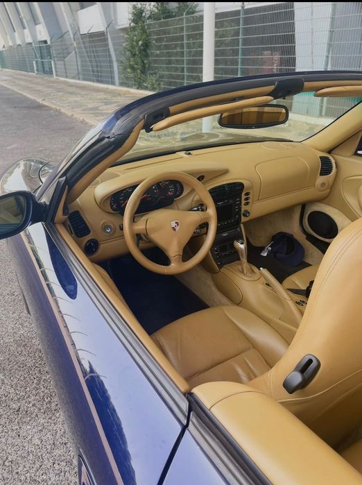 Porsche 911 (996) Carrera 4 Cabrio 3.4 — 300 cv — 2001