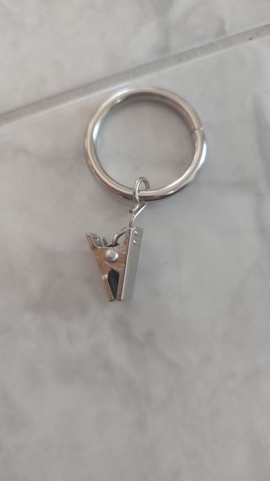 Żabki z kółeczkiem do karnisza fi 26mm 100szt