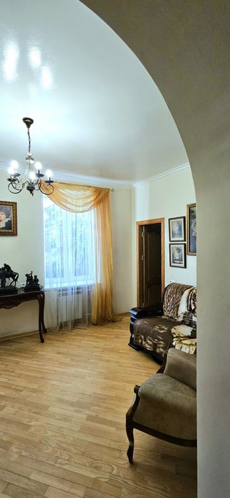 Продаж 3к.кв - " сталінки" по вул. Б.Хмельницького