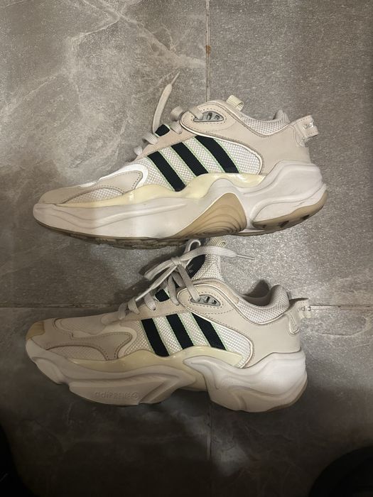 Adidas кросівки — zdjęcie 4