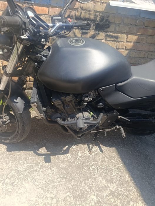 Honda hornet cb600f