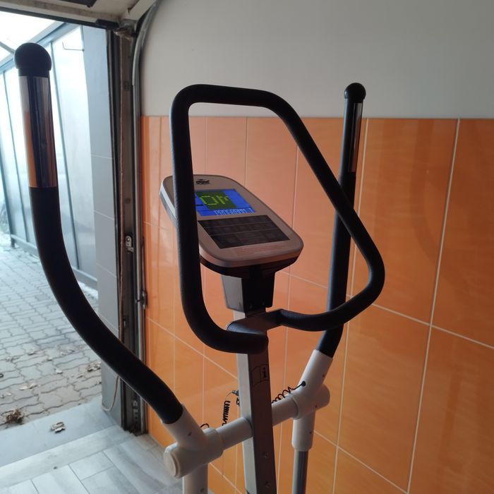 Orbitrek Crane Power X A – solidny sprzęt do treningu w domu