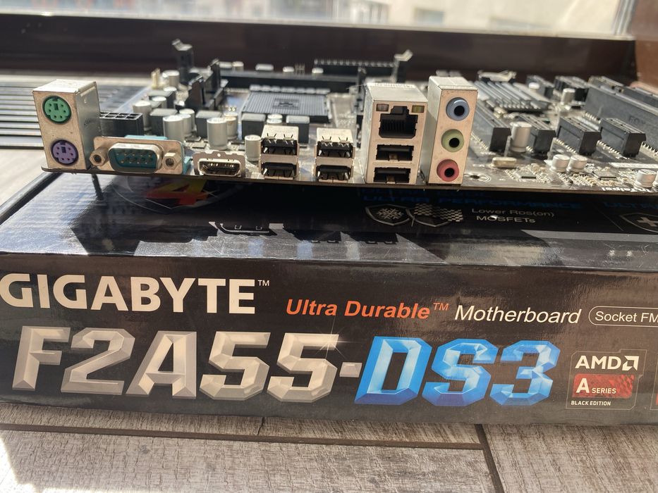 Материнська плата GIGABYTE F2A55-DS3 (Socket FM2) — 2 шт.