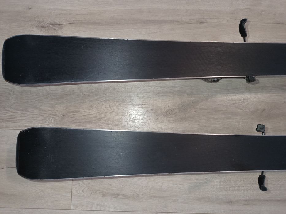 Sprzedam używane narty Atomic ETL 138 cm