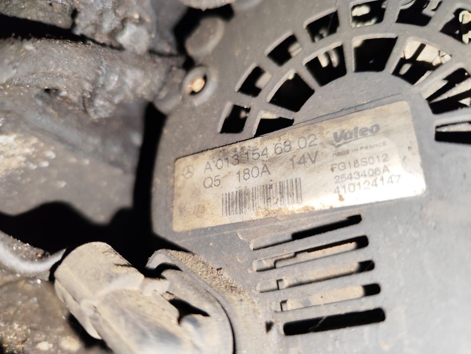 Alternator Mercedes W204 W212 Sprinter W906 2.2 CDI A013.154.6802