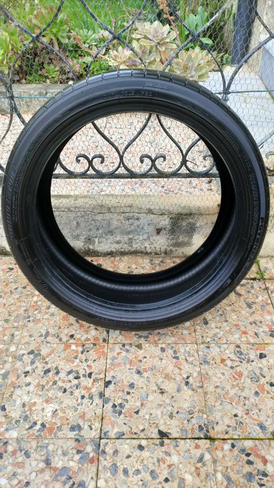 Pneu Bridgestone Potenza S001 225/40 R19 89Y (*)  Run Flat (usado)