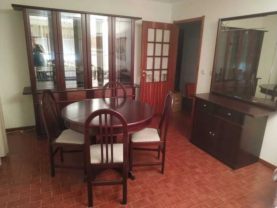 Mobília de sala de jantar