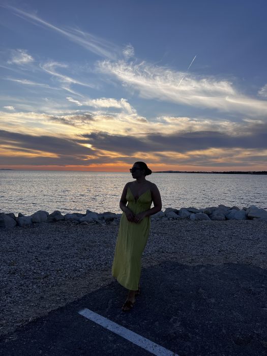 Сукня на завязках