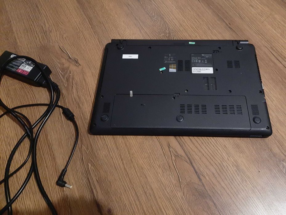 Laptop Packard bell Packardbell acer 15.6 srebrny 8gb ssd 128gb Win 10