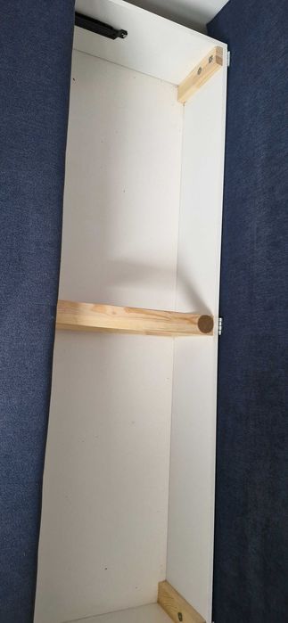 sprzedam sofę laval