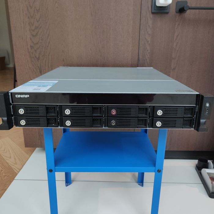 QNAP TS-853U rac 8 GB