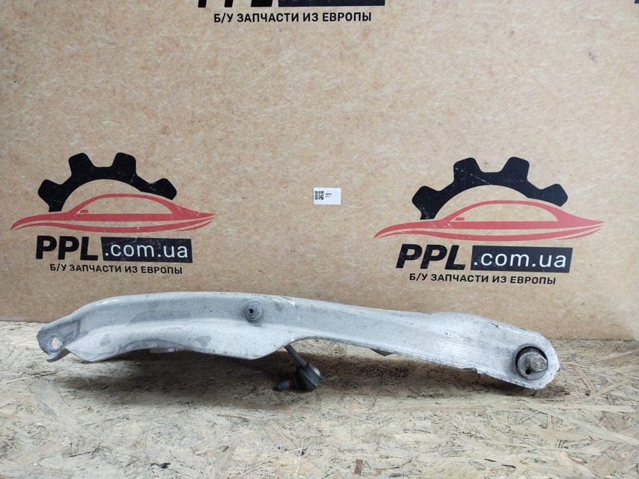 Chrysler 200 2014-2017 рычаг задний левый / правый нижний поперечный