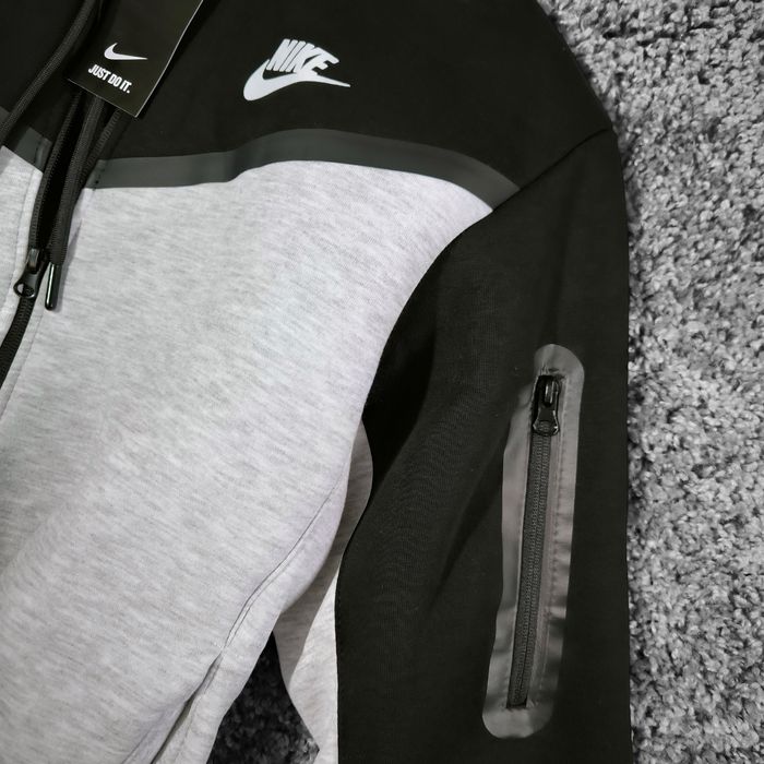 Зимовий чоловічий спортивний костюм Nike чорний з білим