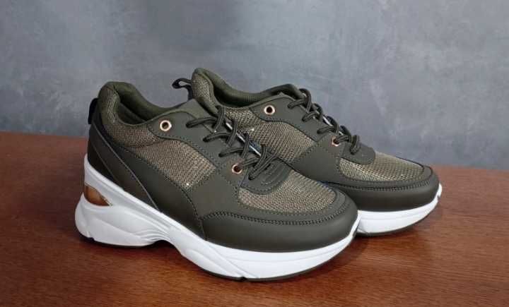 Sneakersy buty koturny r. 38 + stopki Ecco Big Star nowe