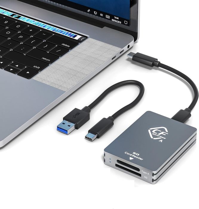 Czytnik kart CFexpress typu C