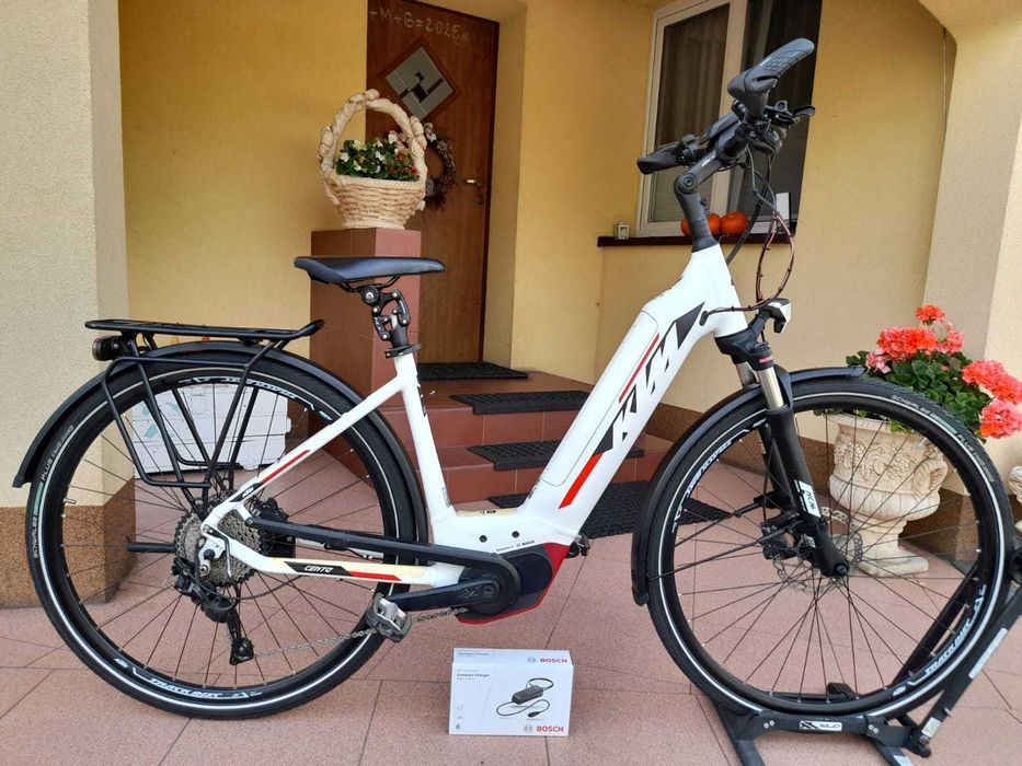 Rower Elektryczny KTM Cento 10 CX5 500Wh r.S/46cm 2020 Bosch CX 75Nm