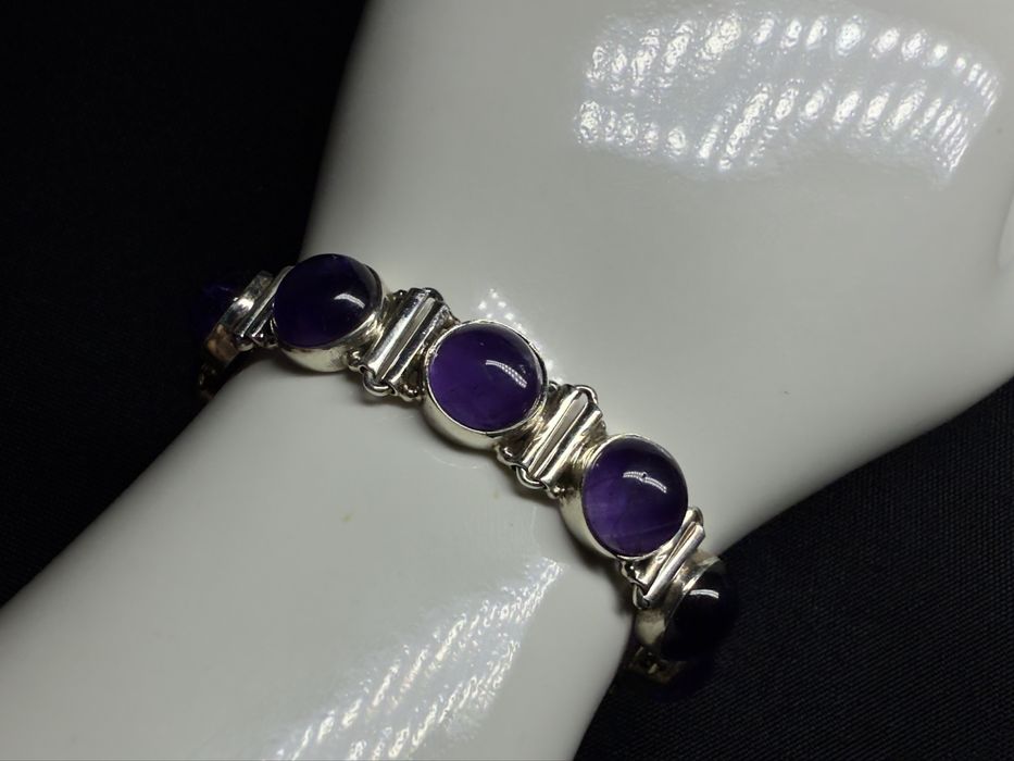 Срібний браслет 925-ї проби з натуральними аметистами