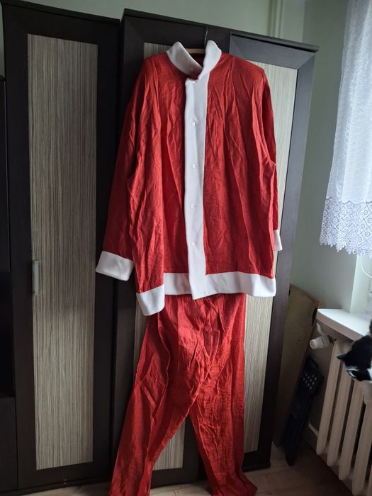 Sprzedam strój Gwiazdora