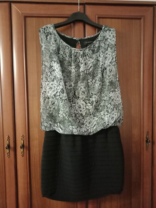 Sukienka marki Skarlet rozm L/XL wymiary w opisie