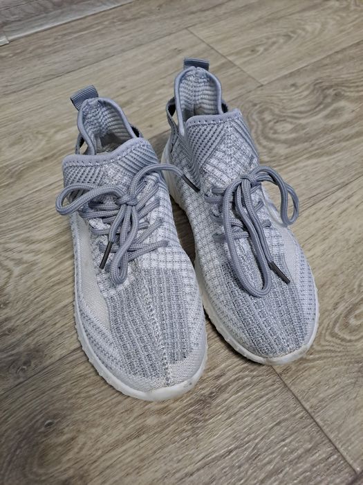 Продам дитячі макасини